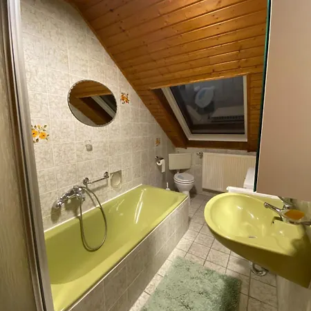 Gaestezimmer Fuldabrueck - Ruhig & Nahe Vw Und Kassel Apartment